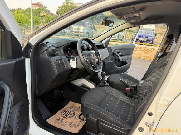 2022 DUSTER PRESTİGE PLUS 1.3 TCE OTOMATİK 150 BG TAKAS OLUR