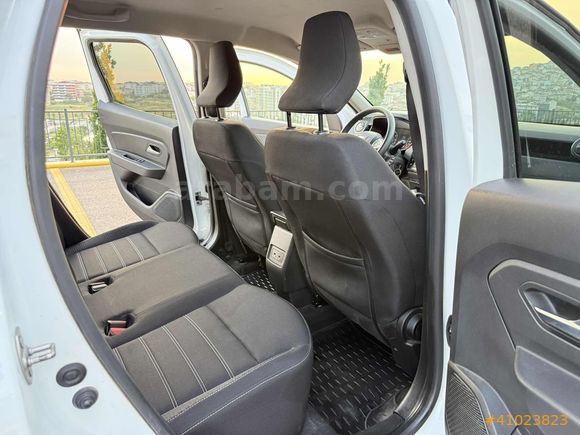 2022 DUSTER PRESTİGE PLUS 1.3 TCE OTOMATİK 150 BG TAKAS OLUR