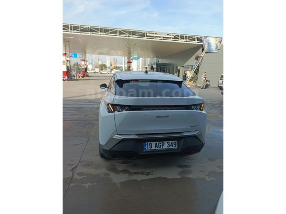 Sahibinden Peugeot 3008 1.2 Hybrid Allure 2025 Model 