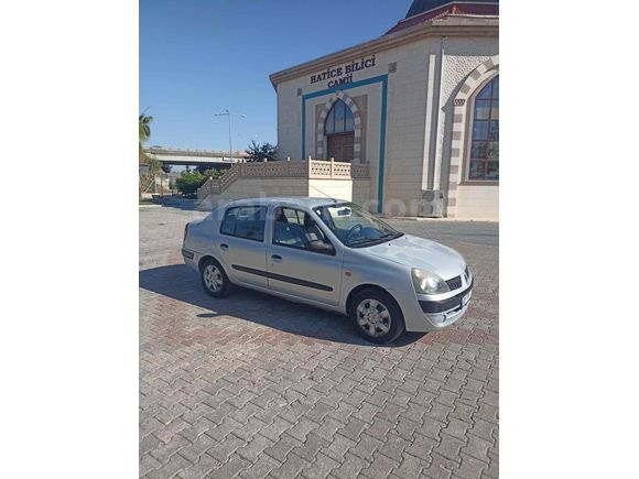 Sahibinden Renault Clio 1.4 Authentique 2004 Model 