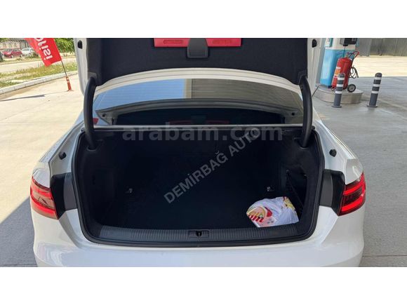 DEMİRBAĞ AUTO DAN 2017 AUDİ A4 190 HP SUNROUF+DERİ+ISITMA+MATRİX