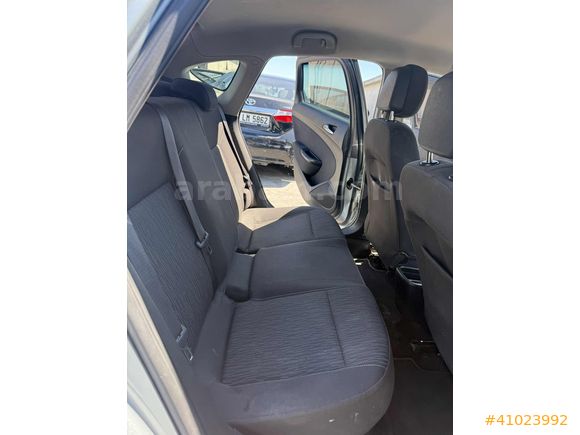 UCARS GRUP/1.3 DİZEL/SEDAN/145 KM/İLK KULLANICIDAN