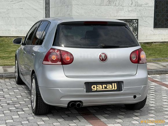Garajj'dan Düşük Km Hesaplı VW Golf 5