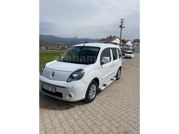 Sahibinden Renault Kangoo Multix 1.5 dCi Privilege 2012 Model 