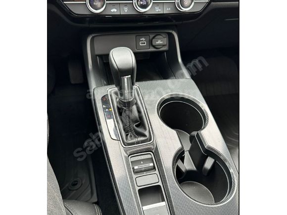 Sahibinden Honda Civic 1.5 i-VTEC Eco Elegance 2022 Model 