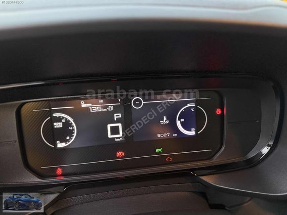 PERDECİ EROL'DAN 2025 OPEL 1.5 ESSENTİAL OTOMK ORJ SIFR TADIN'DA