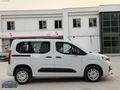 PERDECİ EROL'DAN 2025 OPEL 1.5 ESSENTİAL OTOMK ORJ SIFR TADIN'DA