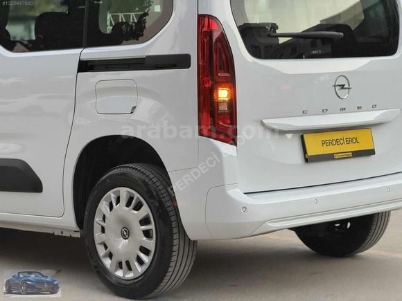 PERDECİ EROL'DAN 2025 OPEL 1.5 ESSENTİAL OTOMK ORJ SIFR TADIN'DA