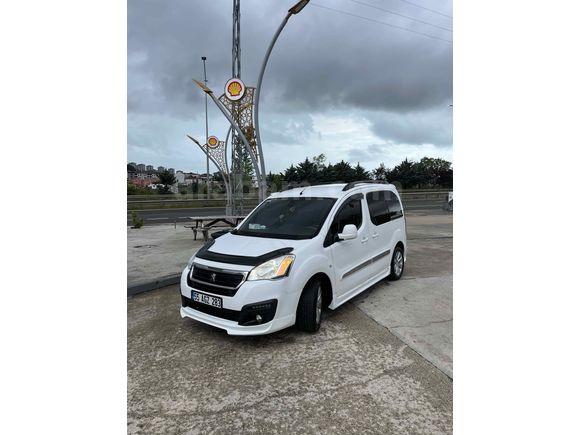 Sahibinden Peugeot Partner 1.6 HDI 2016 165xxx km Beyaz