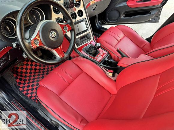 BM 2.el"den 2008 ALFA ROMEO 159 1.9JTS DİSTİNCTİVE ÖZEL TASARIM