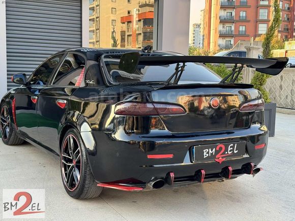 BM 2.el"den 2008 ALFA ROMEO 159 1.9JTS DİSTİNCTİVE ÖZEL TASARIM