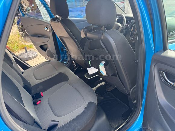 Sahibinden Renault Captur 1.5 dCi Touch 2016 Model İzmir