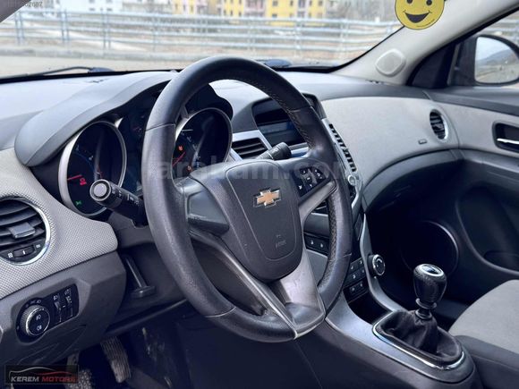 KEREM MOTORS DAN TRAMMERSİZ CRUZE 1.6 LS