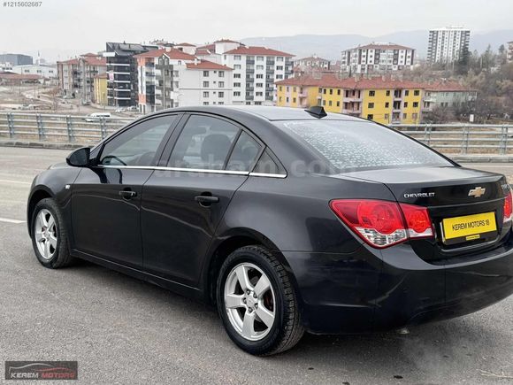 KEREM MOTORS DAN TRAMMERSİZ CRUZE 1.6 LS