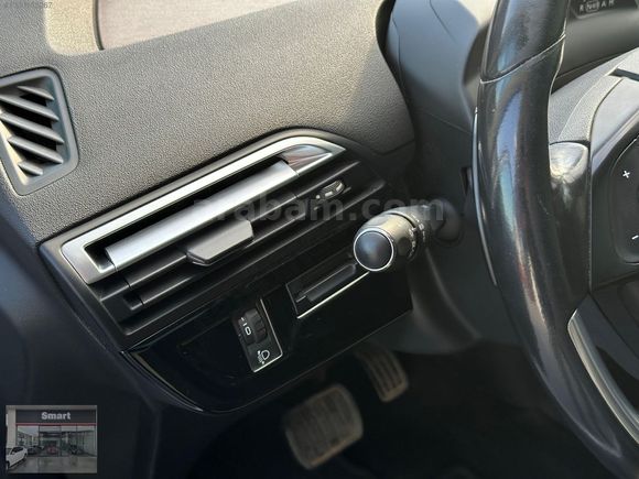 2015 C4 PİCASSO 1.6 e-HDİ İNTENSİVE *CAM TAVAN*OTOMATİK*HAYALET*