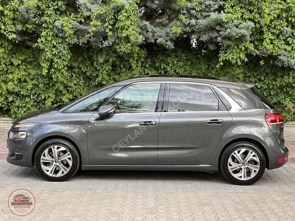 CEYLAN OTOMOTİV"DEN 2014 MODEL PİCASSO DÜŞÜK KM HATASIZ BOYASIZ