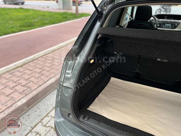 CEYLAN OTOMOTİV"DEN 2014 MODEL PİCASSO DÜŞÜK KM HATASIZ BOYASIZ