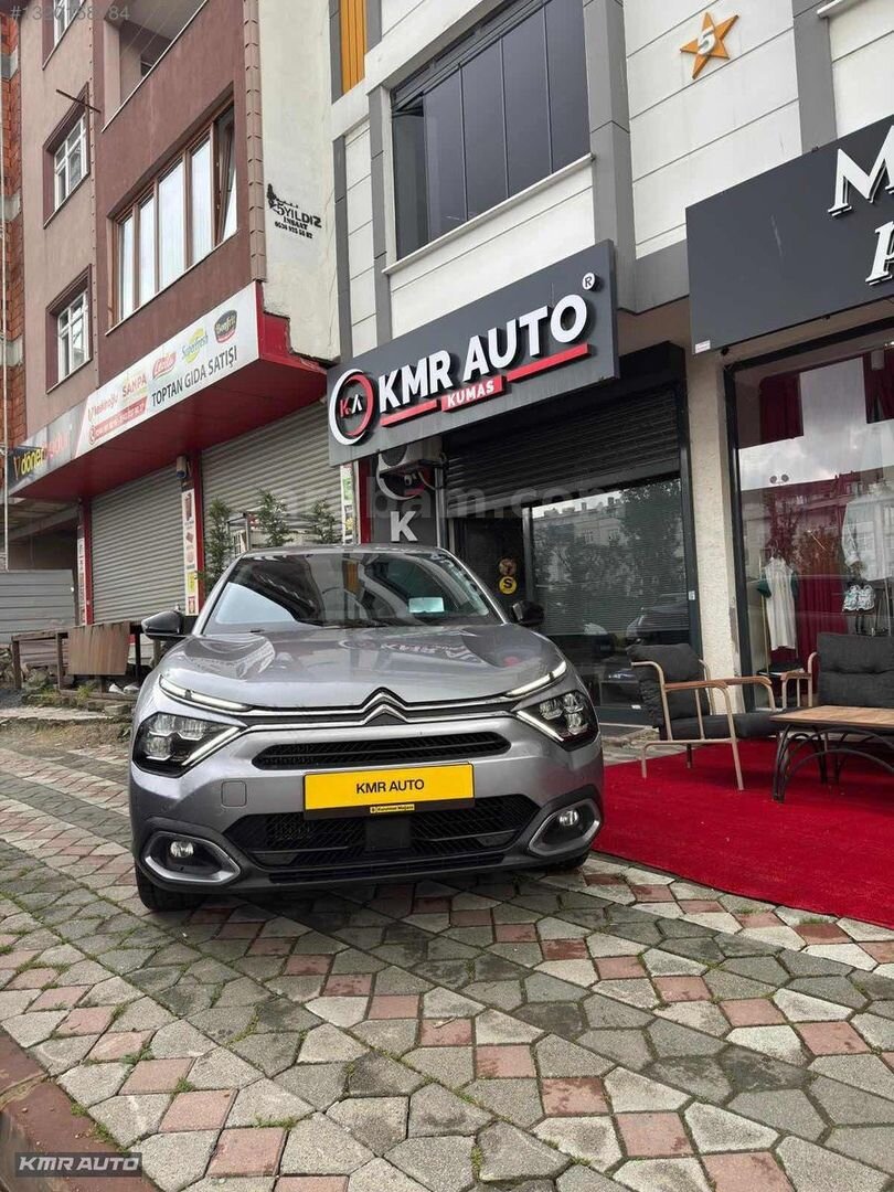 Galeriden Citroen C4 X 1.2 PureTech Shine 2024 Model İstanbul 63.000 km Gri 2