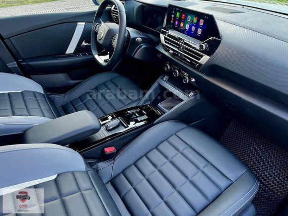 CAM TAVAN 2025 MODEL CİTROEN C4X MAX OTOMATİK VİTES HATASIZ