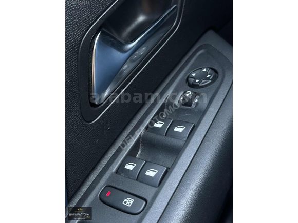 DEL-FA OTOMOTİV'DEN 2023 MODEL CİTROEN E-C4 X SHİNE BOLD