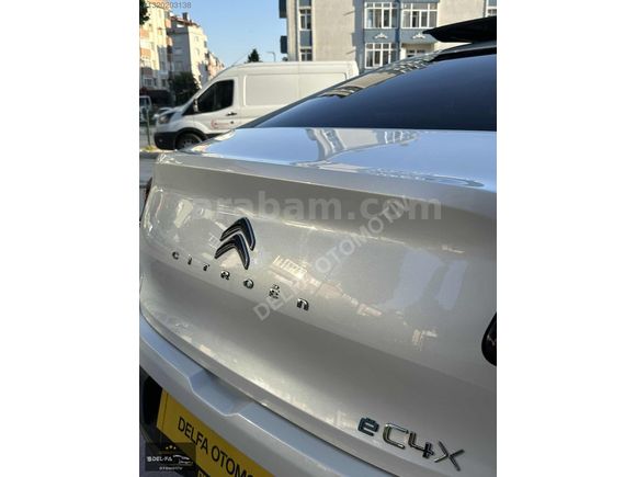 DEL-FA OTOMOTİV'DEN 2023 MODEL CİTROEN E-C4 X SHİNE BOLD