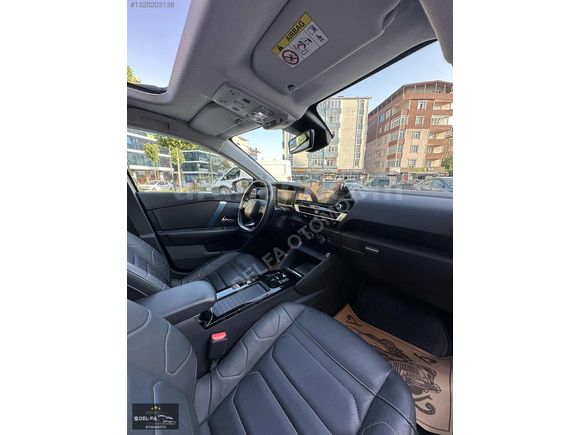DEL-FA OTOMOTİV'DEN 2023 MODEL CİTROEN E-C4 X SHİNE BOLD