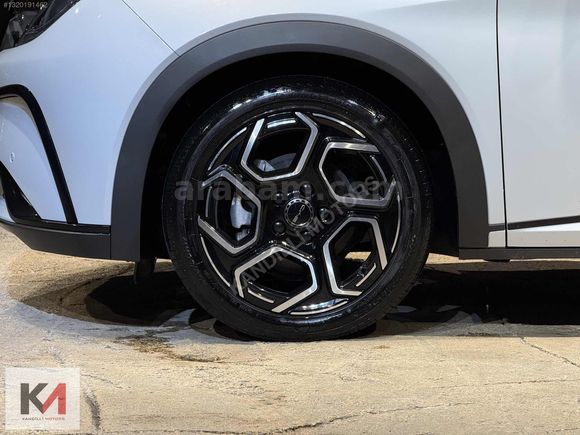 KANDİLLİ MOTORS'DAN 2024 BYD DOLPHİN DESİGN ÇİFT RENK+CAM TAVAN