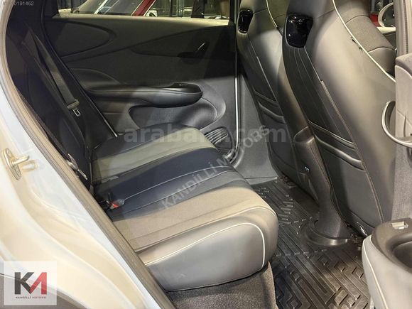 KANDİLLİ MOTORS'DAN 2024 BYD DOLPHİN DESİGN ÇİFT RENK+CAM TAVAN