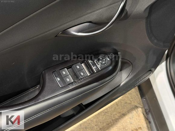KANDİLLİ MOTORS'DAN 2024 BYD DOLPHİN DESİGN ÇİFT RENK+CAM TAVAN