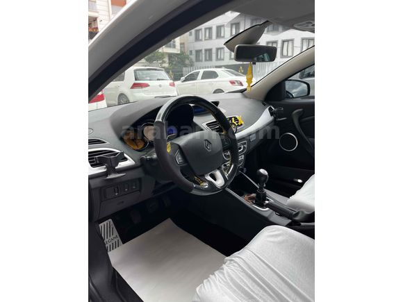 Sahibinden Renault Megane 1.5 dCi Dynamique 2010 Model 