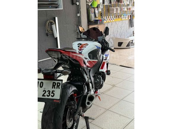 Sahibinden Honda CBR 1000 RR 