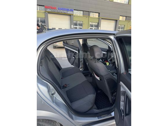 Sahibinden Opel Vectra 1.6 Comfort 2004 Model 