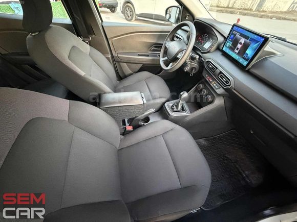 SEMCARDAN HATASIZ DACİA SANDERO