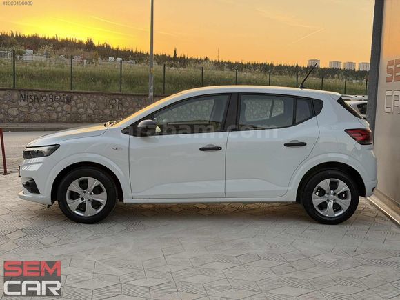 SEMCARDAN HATASIZ DACİA SANDERO