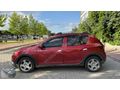 DACİA STEPWAY KIRMIZI 2013 MODEL 1.5 BLUEDCİ