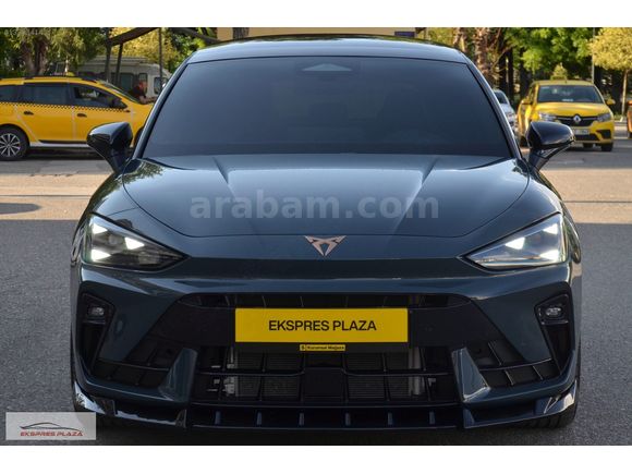 EKSPRES PLAZA'DAN 2025 CUPRA LEON 1.5 eTSI VZ Line
