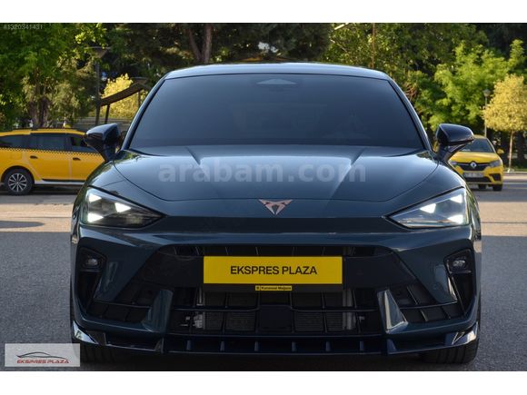 EKSPRES PLAZA'DAN 2025 CUPRA LEON 1.5 eTSI VZ Line
