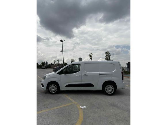 Sahibinden Opel Combo 1.5 CDTI Elegance 2023 Model 