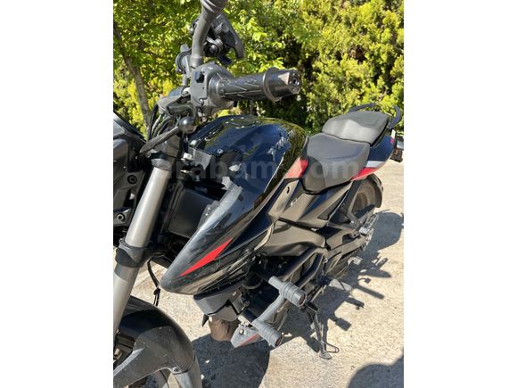 8600 KM TEMIZ 2024 NS 200UG