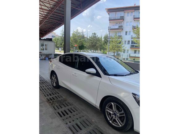 Sahibinden Ford Focus 1.5 TDCi Trend X 2020 Model 