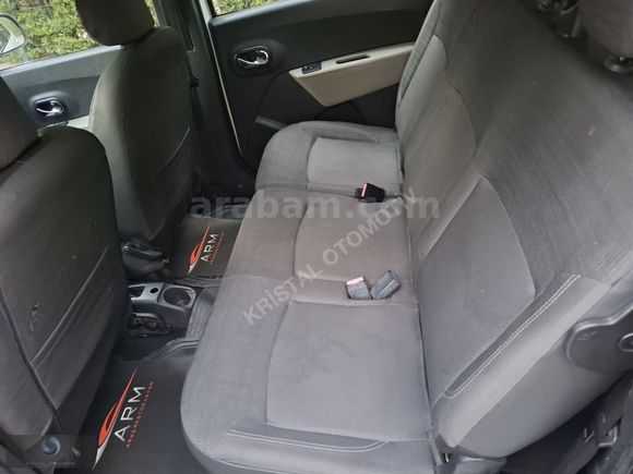 2014 MODEL 7 KİŞİLİK LODGY 1.5 DİZEL LAUREATE GÖRÜLMEYE DEĞER