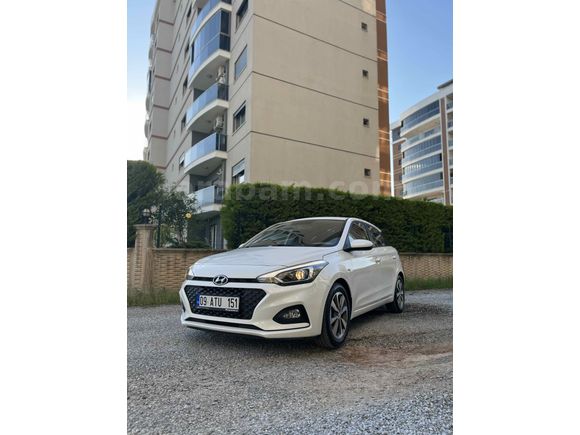 Makyajlı kasa  i20 servis bakımlı 