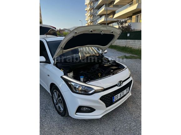 Makyajlı kasa  i20 servis bakımlı 