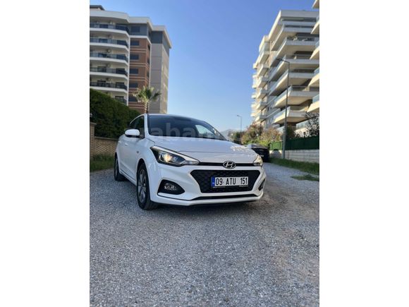 Makyajlı kasa  i20 servis bakımlı 