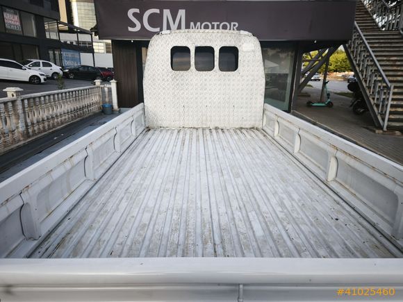 SCM MOTOR'DAN/2023/MODEL/KİA BONGO/K2500/FATURALI/KLİMALI/63KM