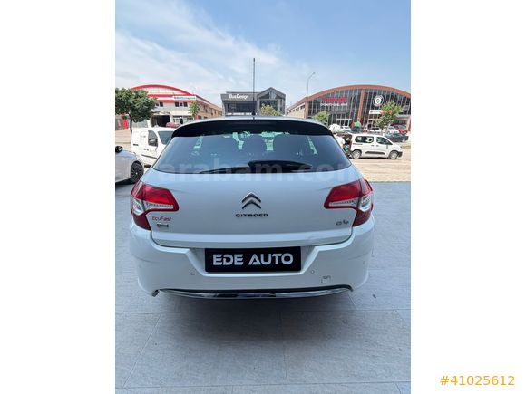 0.99 KREDİ 2012 CİTROEN C4 CONFORT PLUS DİZEL OTOMATİK BOYASIZ