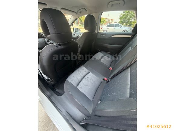 0.99 KREDİ 2012 CİTROEN C4 CONFORT PLUS DİZEL OTOMATİK BOYASIZ