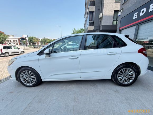 0.99 KREDİ 2012 CİTROEN C4 CONFORT PLUS DİZEL OTOMATİK BOYASIZ