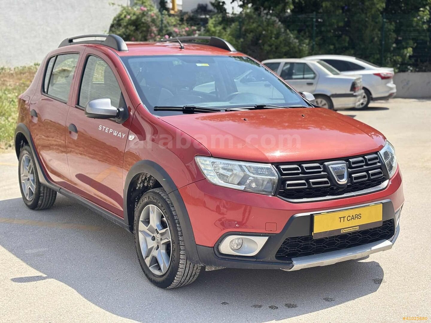 Galeriden Dacia Sandero 1.5 dCi Stepway 2018 Model Bilecik 149.900 km Kırmızı 1