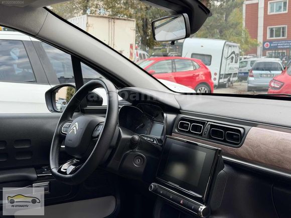 HATASIZ BOYASIZ DEĞİŞENSİZ 2024 C3 FEEL BOLD OTOMATİK